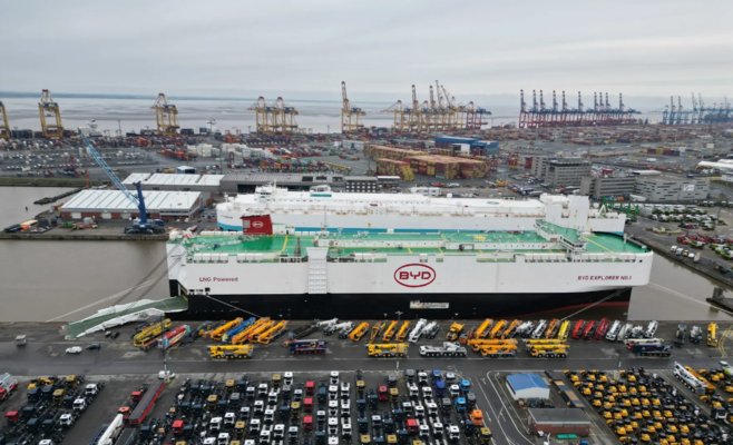 Китайские электромобили заполонили европейские порты