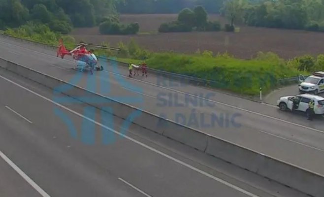 Грузовик на трассе D1 столкнул автомобиль с полуприцепом с танком. Один погибший и двое раненых