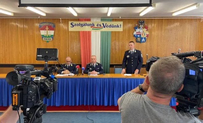 Чешский парень совершил убийство в Венгрии. Он перерезал горло женщине и выбросил ее тело в кусты.