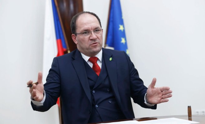 Выборный: Незастрахованные фермеры потеряют половину компенсации