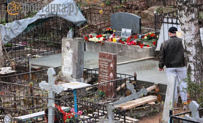 Гроб Евгения Пригожина залили бетоном
