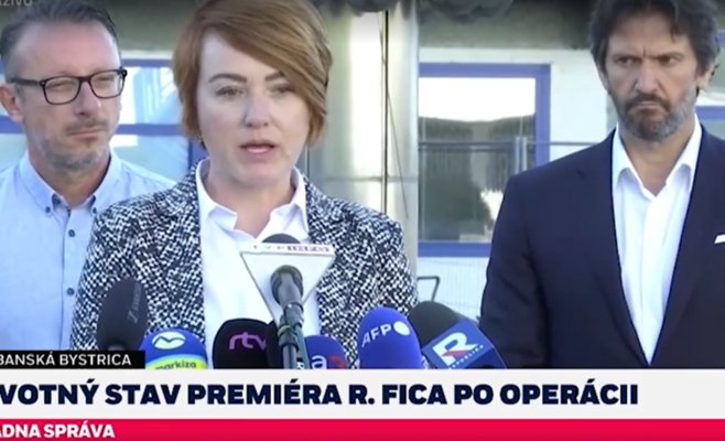 Фицо оперировали две бригады врачей