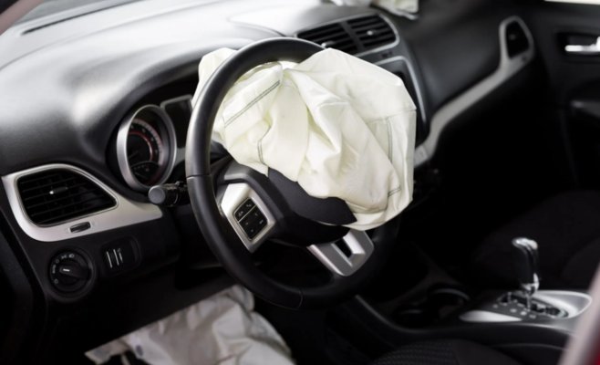 Подушка безопасности сработала как граната. Молодая мать погибла в автокатастрофе из-за некачественного ремонта