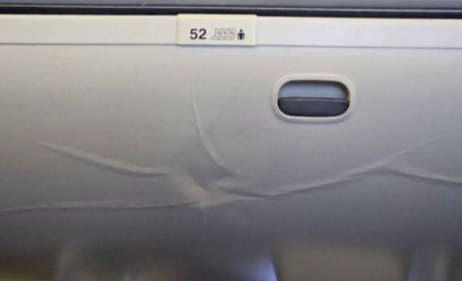 Тяжелые травмы и кровотечения: Видео показывает последствия трагических турбуленций на рейсе из Лондона