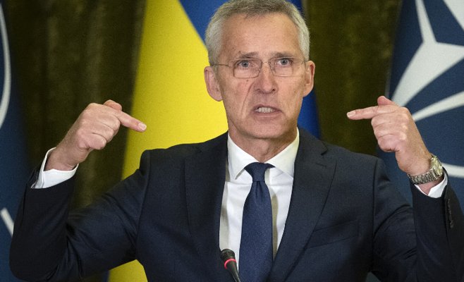 Настало время позволить Украине атаковать российскую территорию, заявил Столтенберг