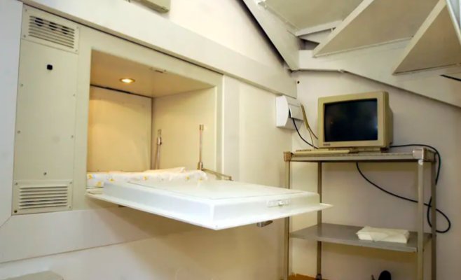 Новорожденная девочка найдена в бейби-боксе в Свитаве