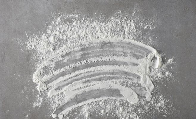 В мужском туалете парламента Чехии нашли следы кокаина