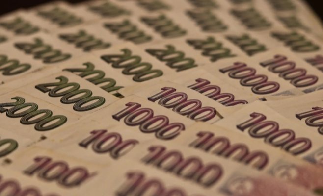 Женщина из Карловых Вар лишилась 600 тысяч крон, поверив мошенникам