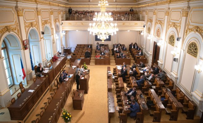 Часть депутатов хочет пройти тест на наркотики: взаимные обвинения в употреблении кокаина
