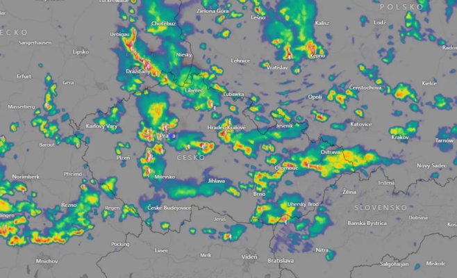 Пятнадцать пострадавших от удара молнии в Либерце