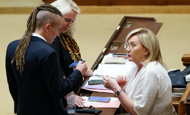 Тестирование депутатов на наркотики: почему доказательны только тесты из волос, объясняет нарколог