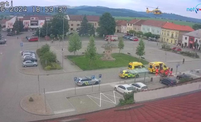 На площади в Евичке убили женщину, преступника ищут также на юге Моравии