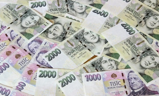 Медсестра выманила у пациента 2,5 миллиона