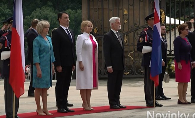 Президентка Словакии Чапутова прибыла с прощальным визитом в Чехию