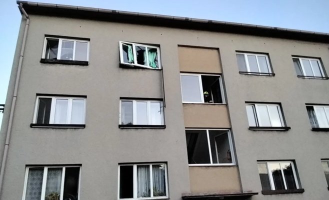 Взрыв газа в многоквартирном доме в регионе Пршеровско: серьёзно пострадал мужчина