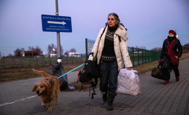 «Не хочу сказать, что они завидуют, но…»: Настроение к беженцам в Украине меняется