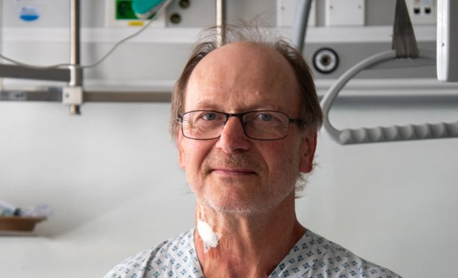 В Оломоуце спасли мужчину, которому металлический прут пробил обе легкие