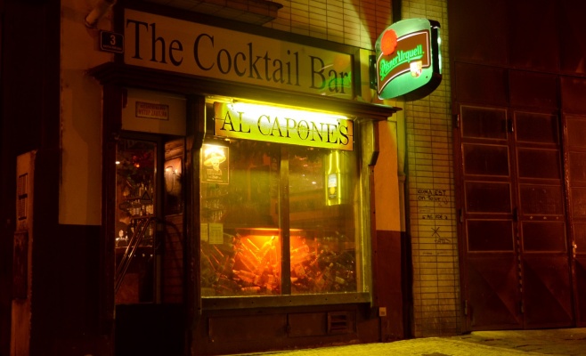Al Capone's Bar