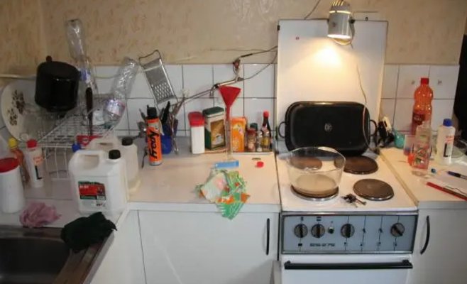 Чехия по-прежнему лидирует в Европе по количеству мелких лабораторий по производству метамфетамина