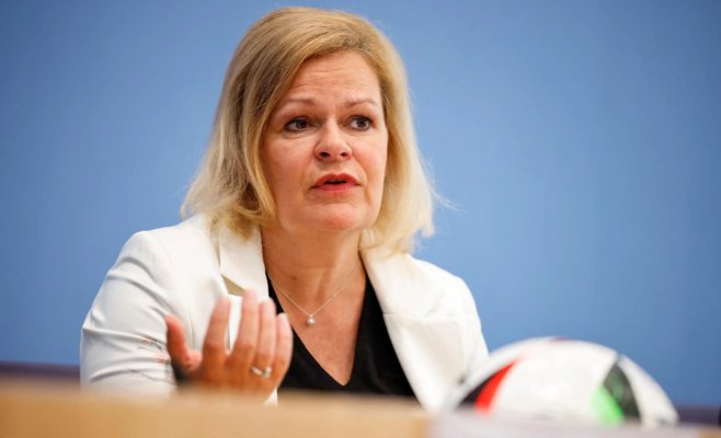 Немецкое правительство упростит депортацию иностранцев за поддержку терроризма