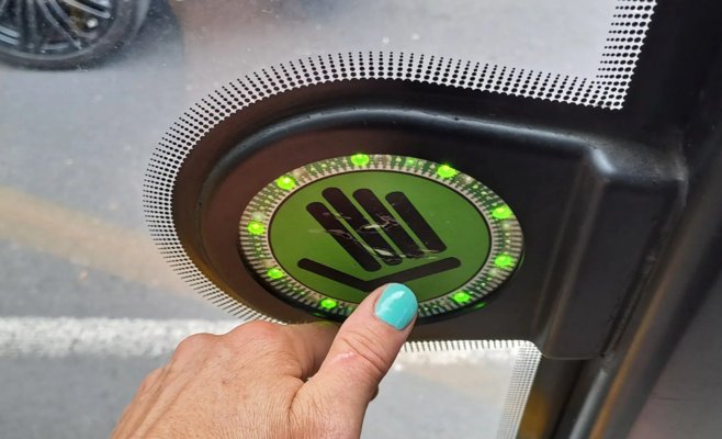 Пражские автобусные остановки в новом режиме: все остановки по требованию