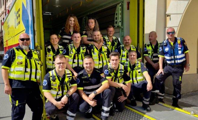 Полиция заняла здание парламента: тренировка по отражению нападения