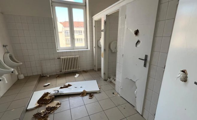 Самоубийство ученика, проблемы с буллингом и массовый уход учителей: школа в Брно охвачена кризисом