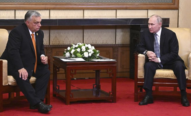 Орбан прибыл с 