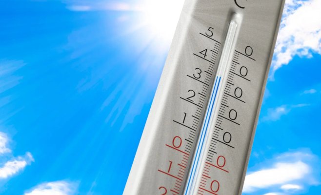 В Чехии побиты температурные рекорды в 11 местах, грозы уже бушуют