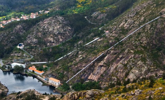 Загадочный чешский миллиардер богатеет, когда идет дождь. Новый джекпот найден у Атлантики