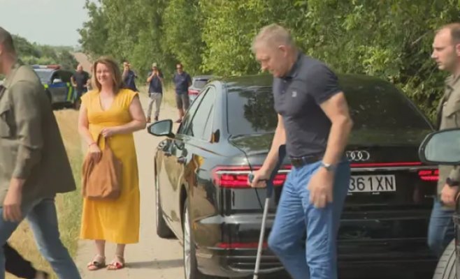 Фицо с французской тростью контролировал ход сбора урожая