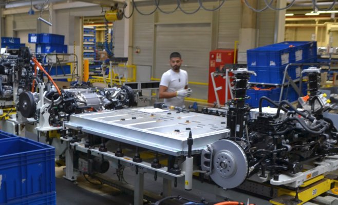 Пустые улицы: работники Škoda Auto ушли в отпуск