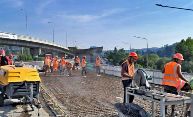 Последняя часть ремонта Баррандовского моста начнется в конце августа