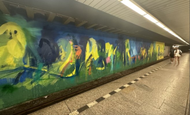 Вестибюль станции метро Флоренц украшен двумя новыми муралами. Художественные работы появятся еще на пяти станциях