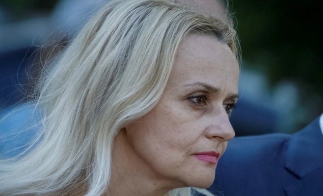 В Украине застрелили экс-депутата Ирину Фарион. Она боролась за украинский язык