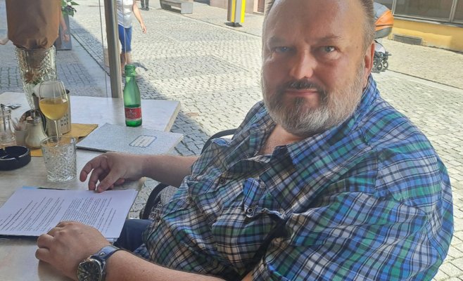 В Сенат баллотируется мужчина, который объявил себя мертвым