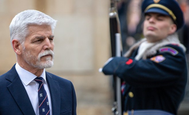 Президент Петр Павел помиловал первых четырех человек: две матери, иностранец и пенсионер