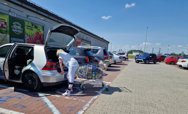 Купила масло за двадцать: в Польше продукты все еще значительно дешевле