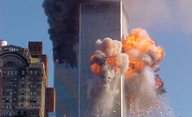 Трое обвиняемых в терактах 11 сентября 2001 года на США согласились признать вину