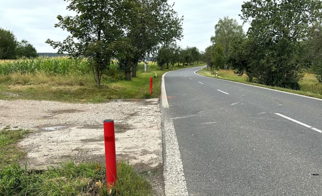 Женщина водитель погибла в перевернувшейся машине, с ней ехали двое детей