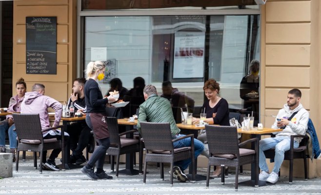 Доходы в сфере услуг в Чехии продолжают расти: увеличение на 2,5% во втором квартале