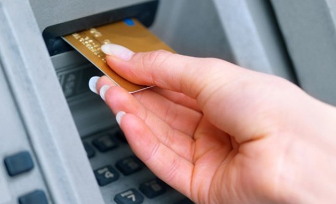 Komerční banka, Moneta a Air Bank Объединяют Сеть Банкоматов: 800 Новых Возможностей для Внесения Наличных