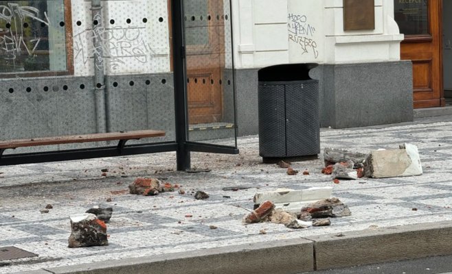 Карниз, упавший на мужчину и убивший его, сорвался с недавно отремонтированного здания страховой компании