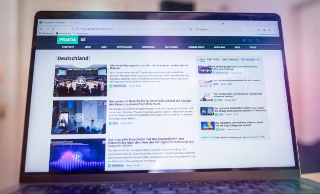 Русские дезинформаторы атакуют: Макрон под прицелом и мятеж в Закарпатье