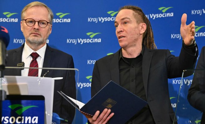 Премьер-министр Фиала: Иван Бартош останется в правительстве, несмотря на проблемы с цифровизацией строительного процесса