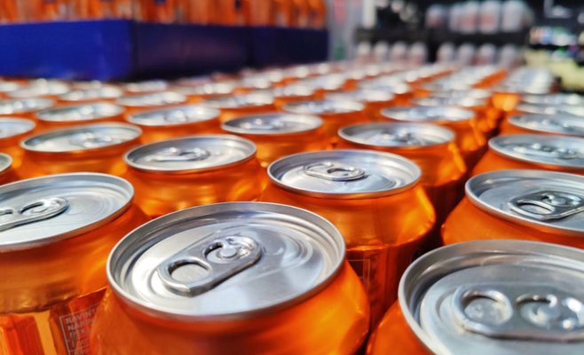 Депутаты Чехии предлагают запретить продажу энергетиков до 18 лет, как и сигарет