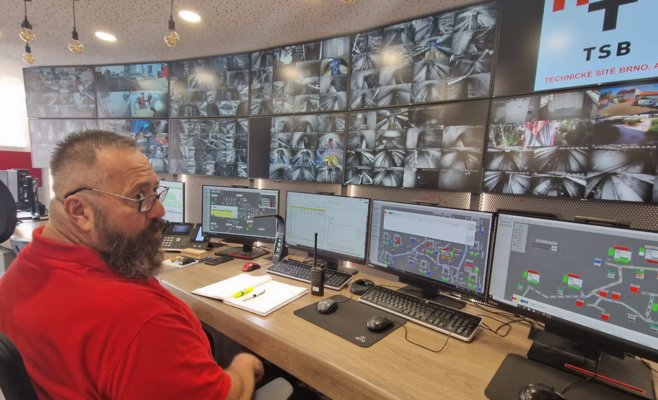 Метро нет, но есть коллекторы: подземные тайны Брно под защитой 200 камер