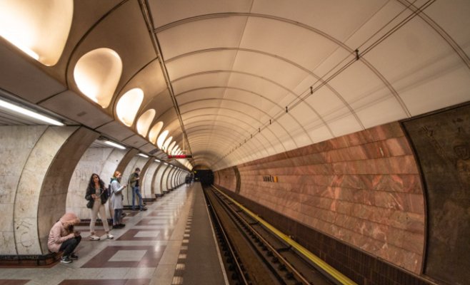 Метро Праги встало из-за котёнка: часть линии B была закрыта