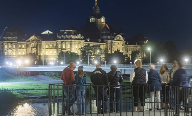 В Дрездене при сносе обрушилась еще одна часть моста Каролабрюке
