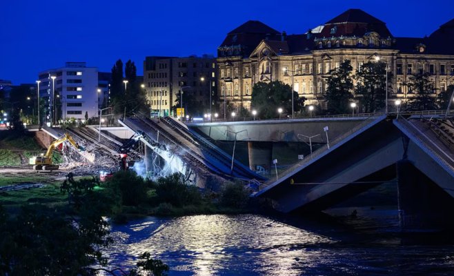 В Дрездене при сносе обрушилась еще одна часть моста Каролабрюке